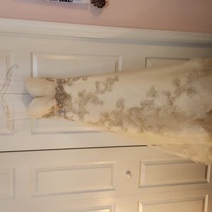 Wedding dress size 2